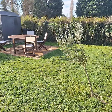 Cosy Avec Jardin, Piscine, Tennis Et Parking Semesterbostad