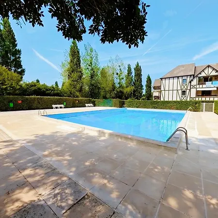 Hébergement de vacances Cosy Avec Jardin, Piscine, Tennis Et Parking *